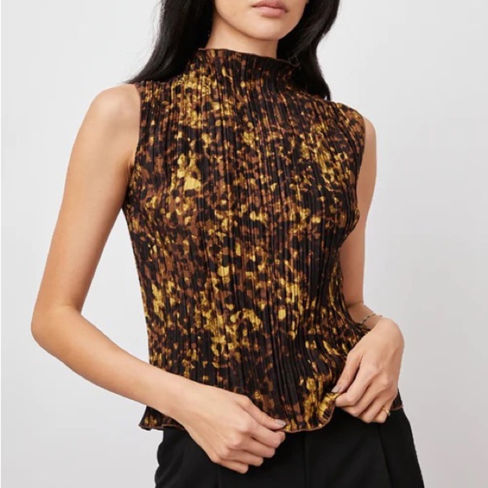Rails Trea Top In Tortoise Shell